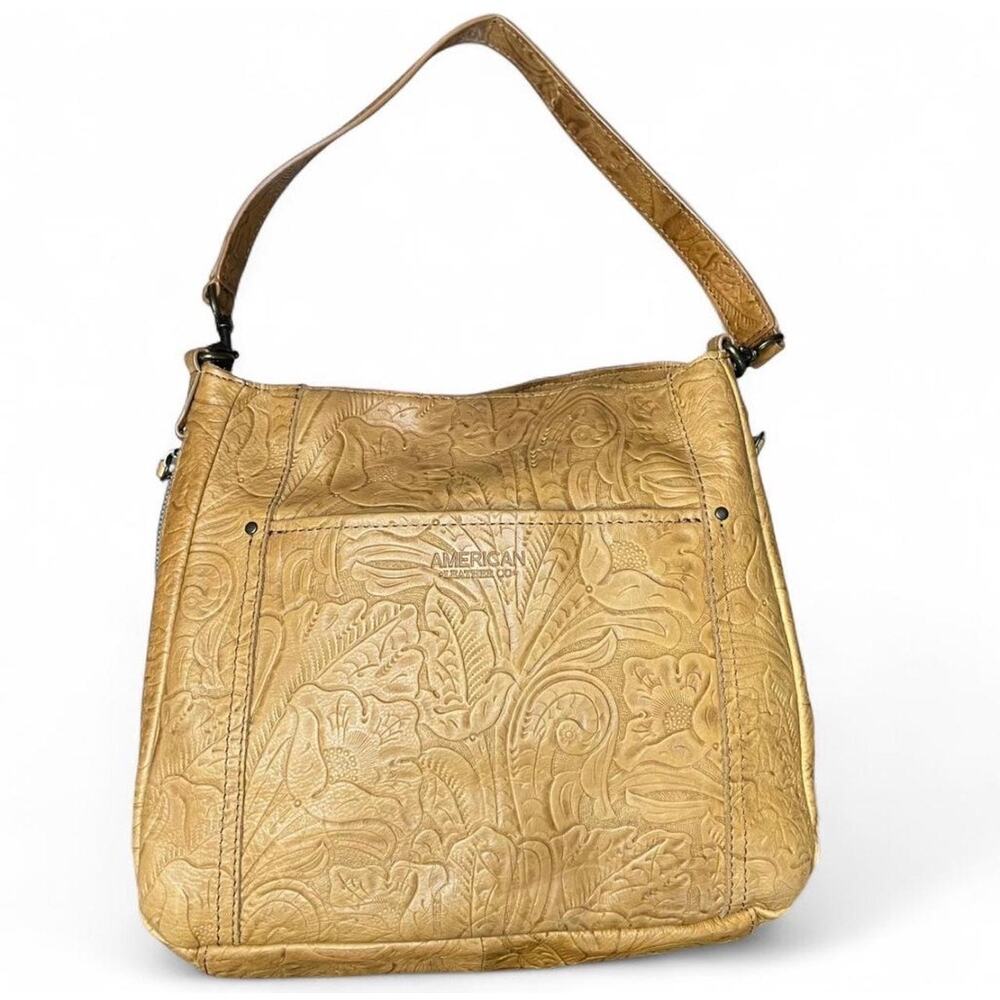 Western Boho Chic // American Leather Co. Tooled Leather Shoulder Bag in Tan